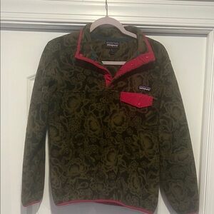 Patagonia Floral Olive and Pink Pullover
